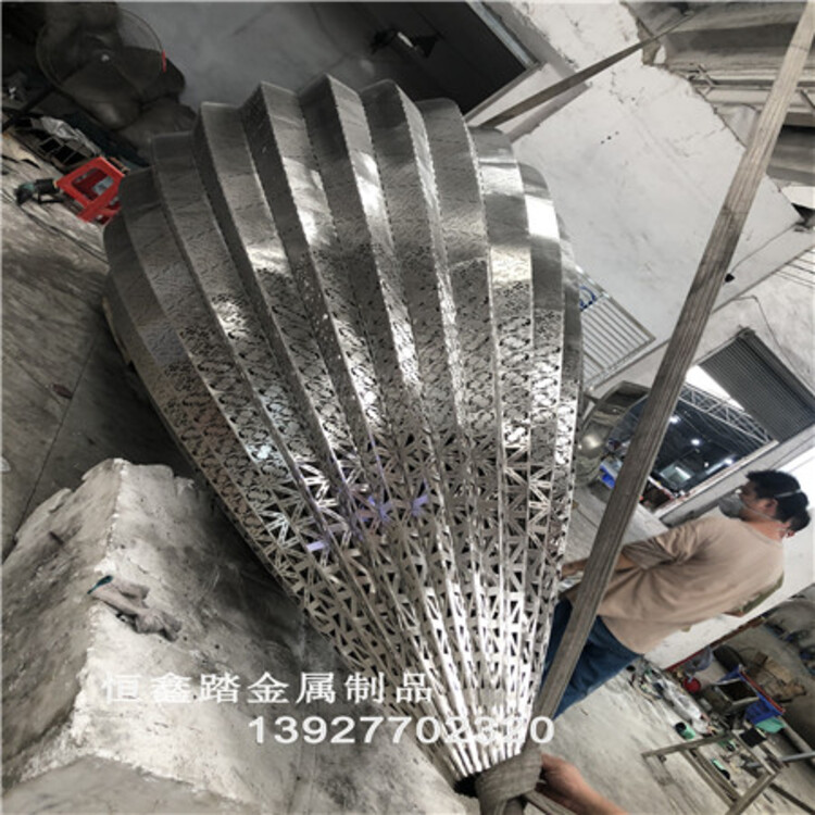 不锈钢校园博学雕塑设计——佳鸿雕塑厂抽象艺术之作