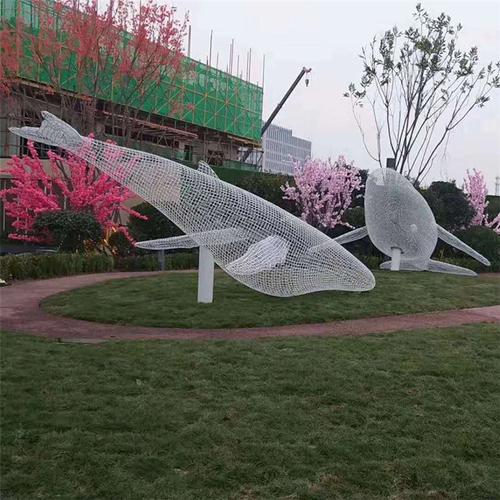 中国/景观雕塑陈盼浩注册资本500主营产品不锈钢雕塑
